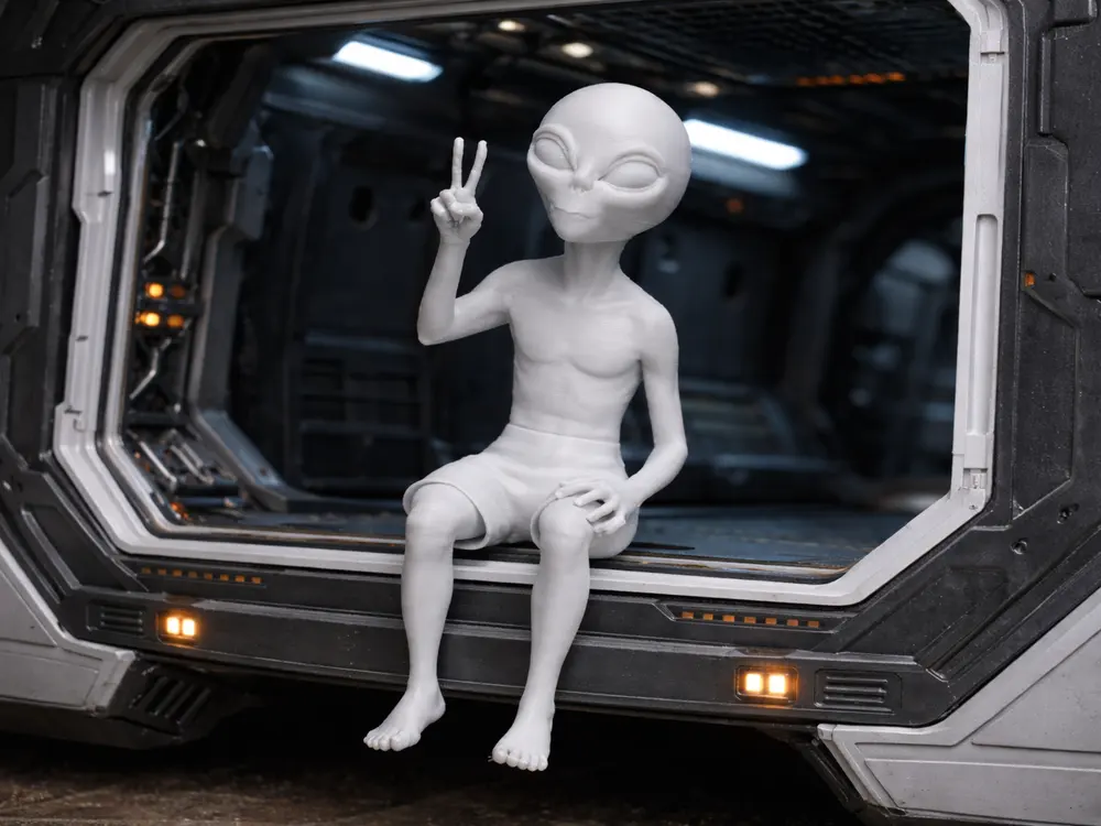 Alien Edge Sitter by TCSP Designs