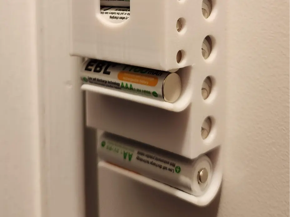 Battery Storage AA + AAA Narrow Profile by Print Doc