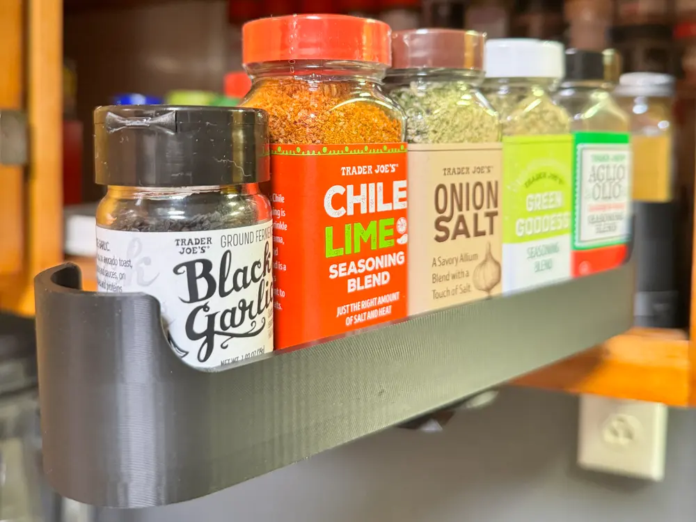 Cabinet Spice Rack by mint minus