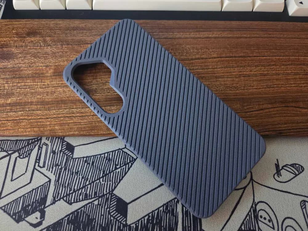Galaxy S25 Case by Hugis Lab