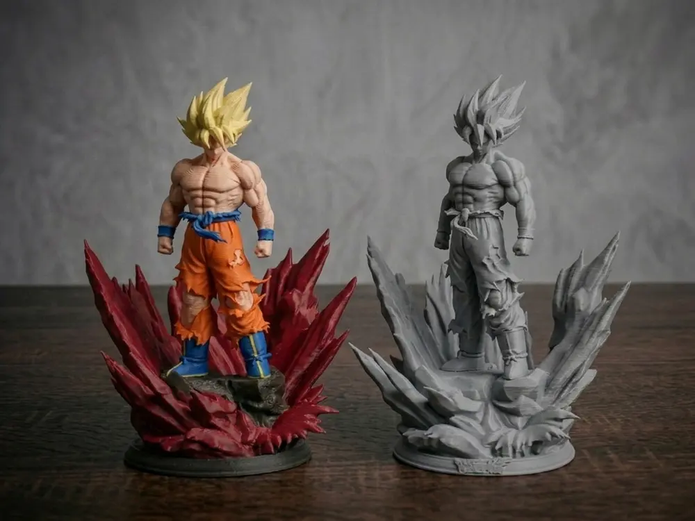 Goku Super Saiyan Figure by Dario