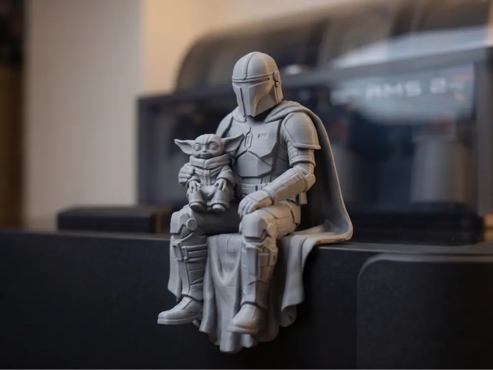 Mandalorian and Grogu Shelf Sitter by Lynns