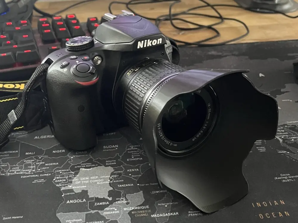 Nikon 18-55mm Lens Hood by 3Dsehrschoen