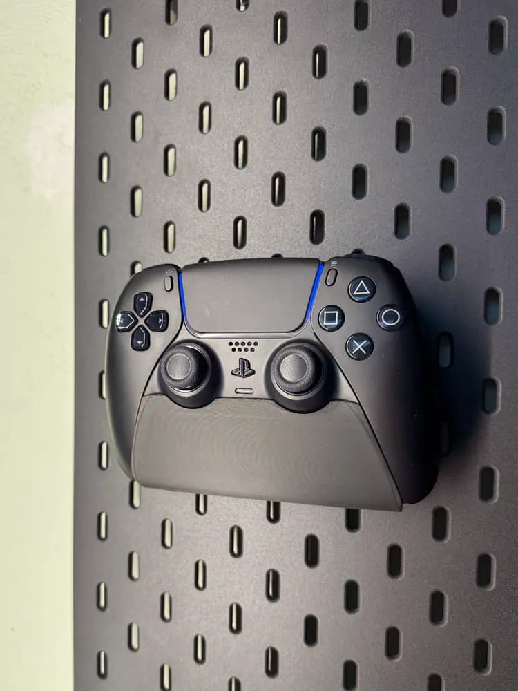 PS5 Controller Stand for IKEA Skadis by Toffee