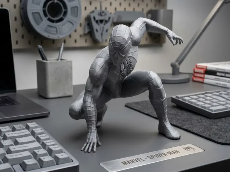 Spider-Man Crouching Figure by PaulCore_3d