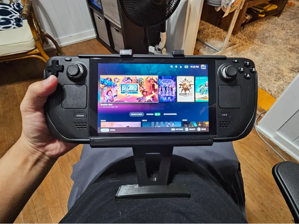 Steam Deck with Case Belly Stand by MisterTags