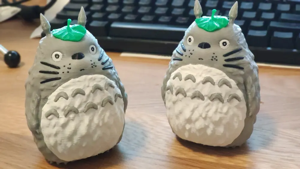 Totoro Desk Figure by Ryzwick