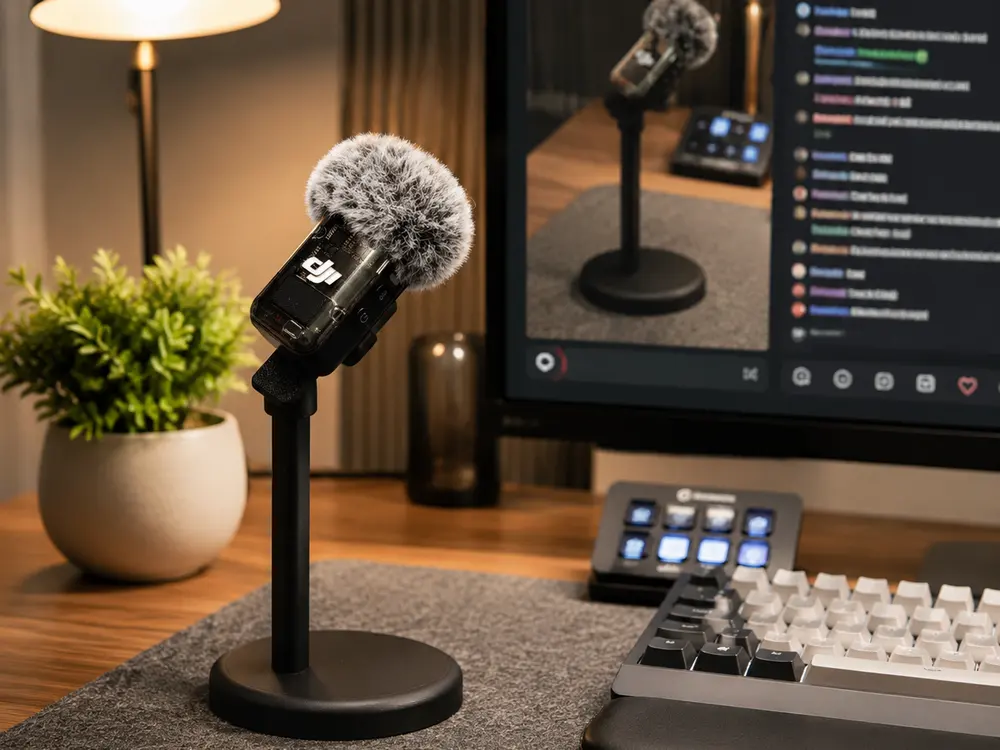 Wireless Lavalier Microphone Desktop Stand by Rady